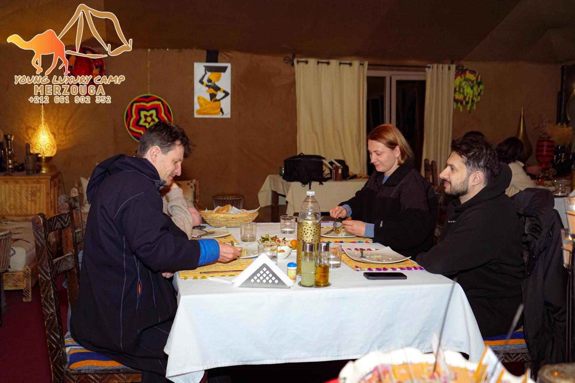 Young Luxury Camp מרזאוגה מראה חיצוני תמונה